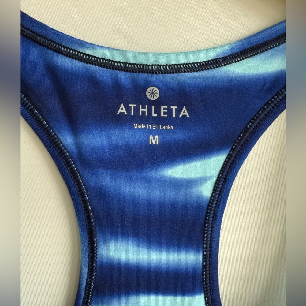 Athleta tank top • Women’s medium - Picture 2 of 6
